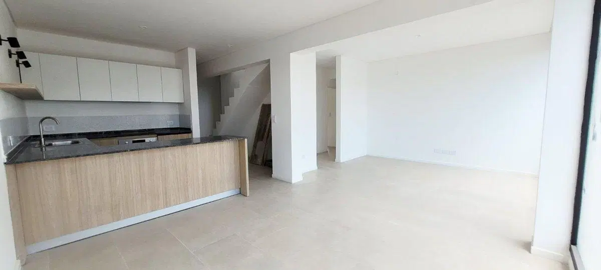 VENTA DEPTO DUPLEX 4 AMB TORTUGAS NORTE PILAR 3