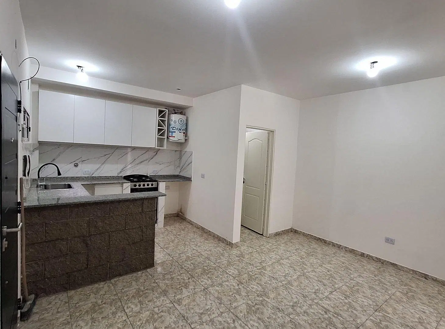 VENTA PH 2 AMB PATIO Y COCHERA CIUDADELA SUR RIVAD 2