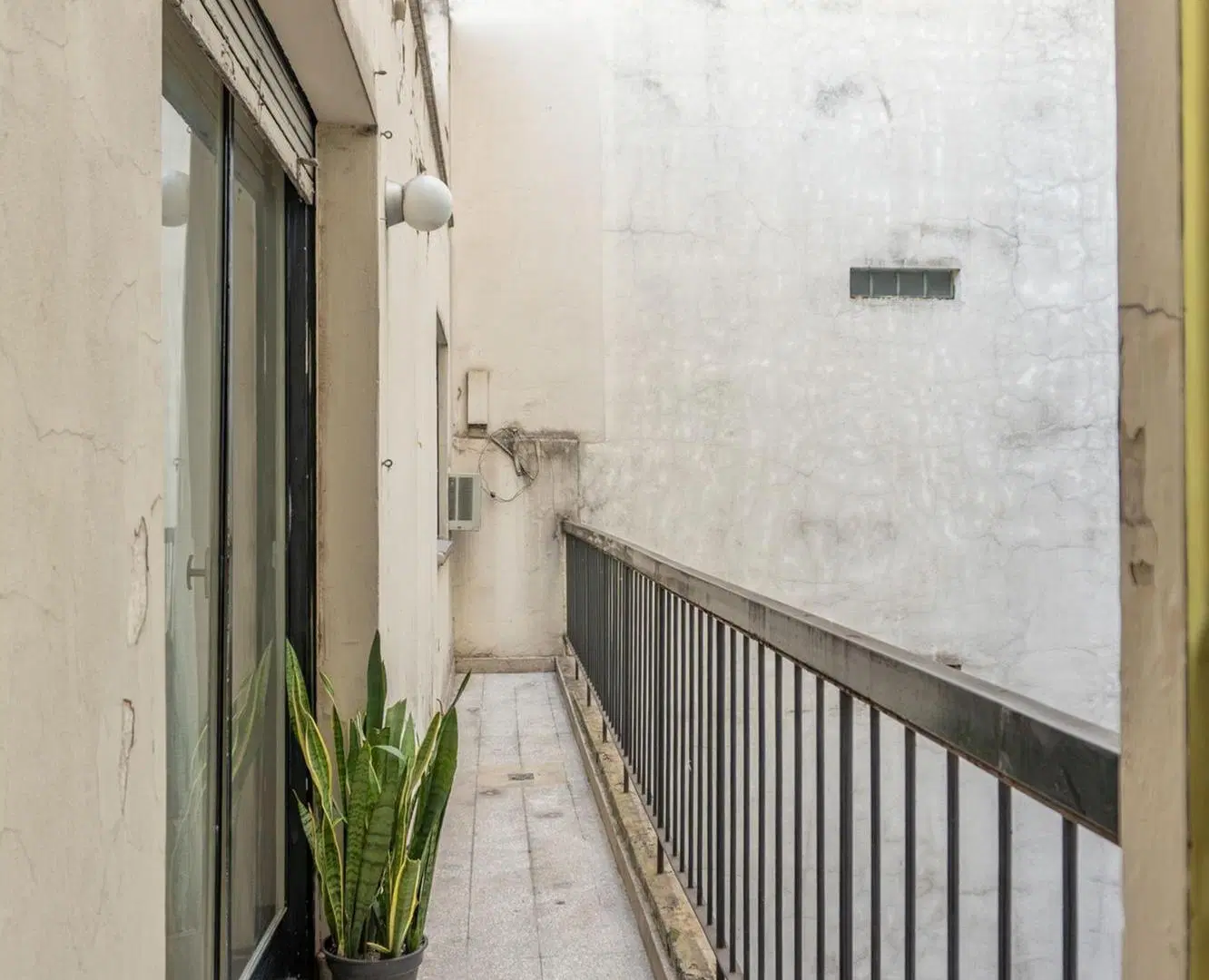 DEPARTAMENTO-2 AMBIENTES-BALCON-BALVANERA 4