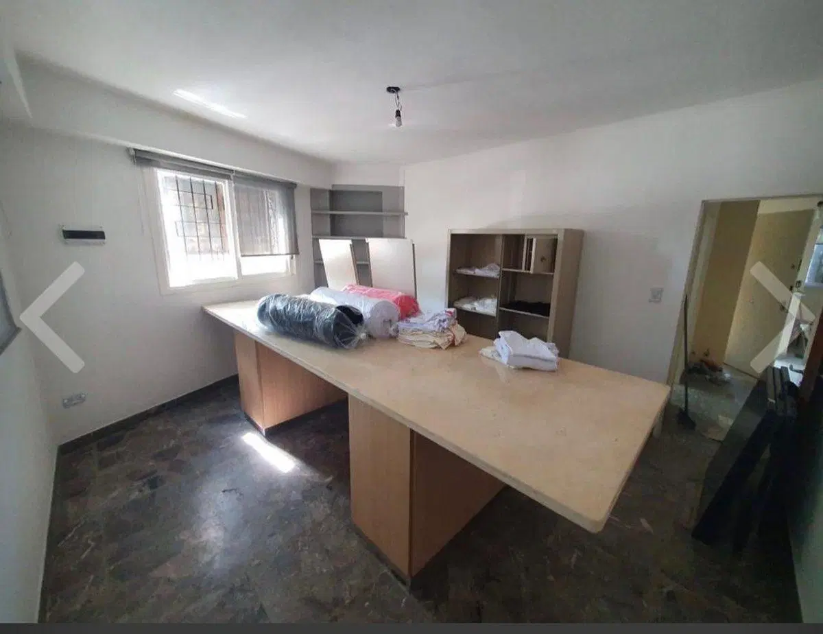 VENTA CASA COCHERA TERRAZA LINIERS c/RENTA 2