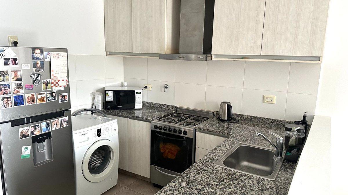 Foto de VENTA DPTO 2 AMB C/ BALCON APTO CREDITO FLORIDA VL, imagen 2