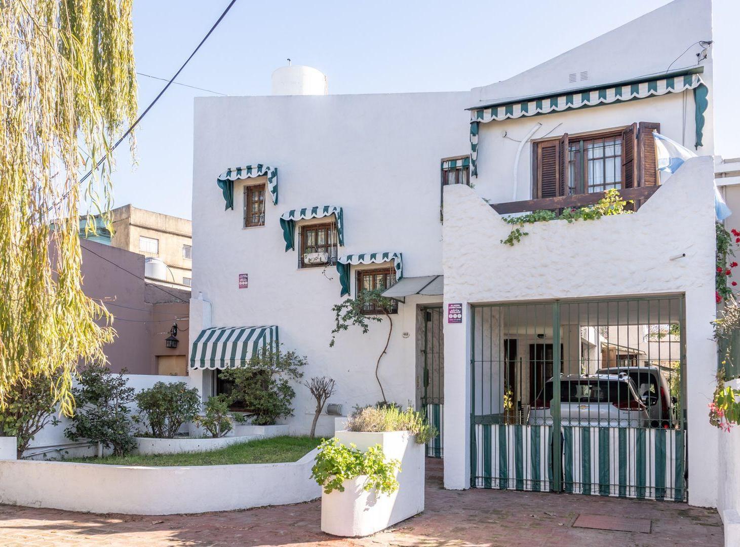 Venta hermosa Casa Financia 7 Ambientes Temperley
