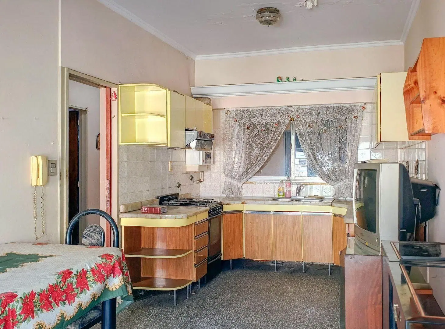 VENTA CASA 7 AMBIENTES CON TERRAZA  - BARRACAS 5