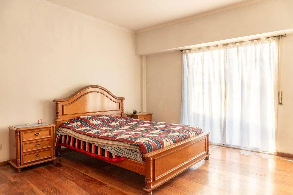 VENTA CASA 4 AMB  CON PATIO EN VILLA MADERO 3