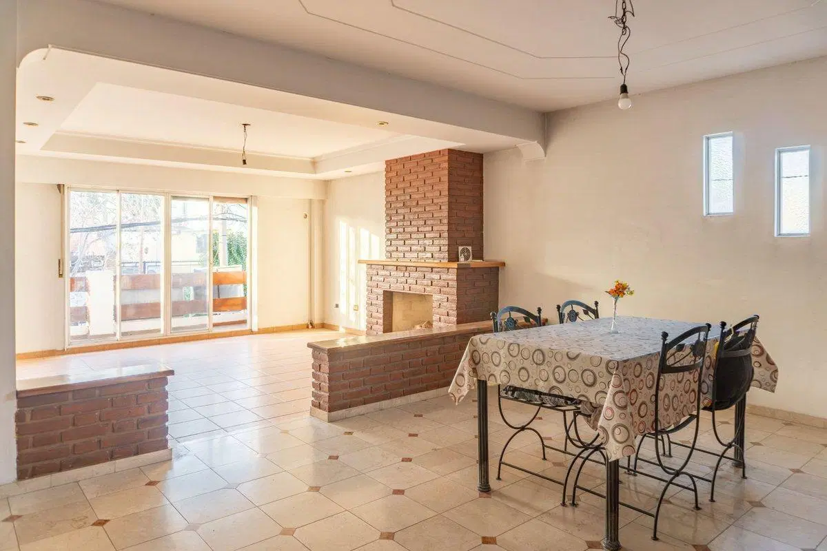 VENTA CASA 4 AMB  CON PATIO EN VILLA MADERO 4