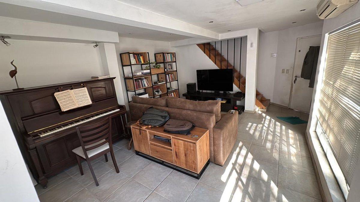 Foto de VENTA CASA + DPTO LA BOTA BENAVIDEZ | OPORTUNIDAD!, imagen 3