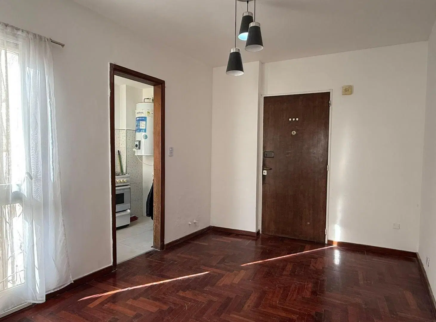 VENTA DEPTO 2 AMB -TORRE APTO PROFESIONAL-ALMAGRO 2