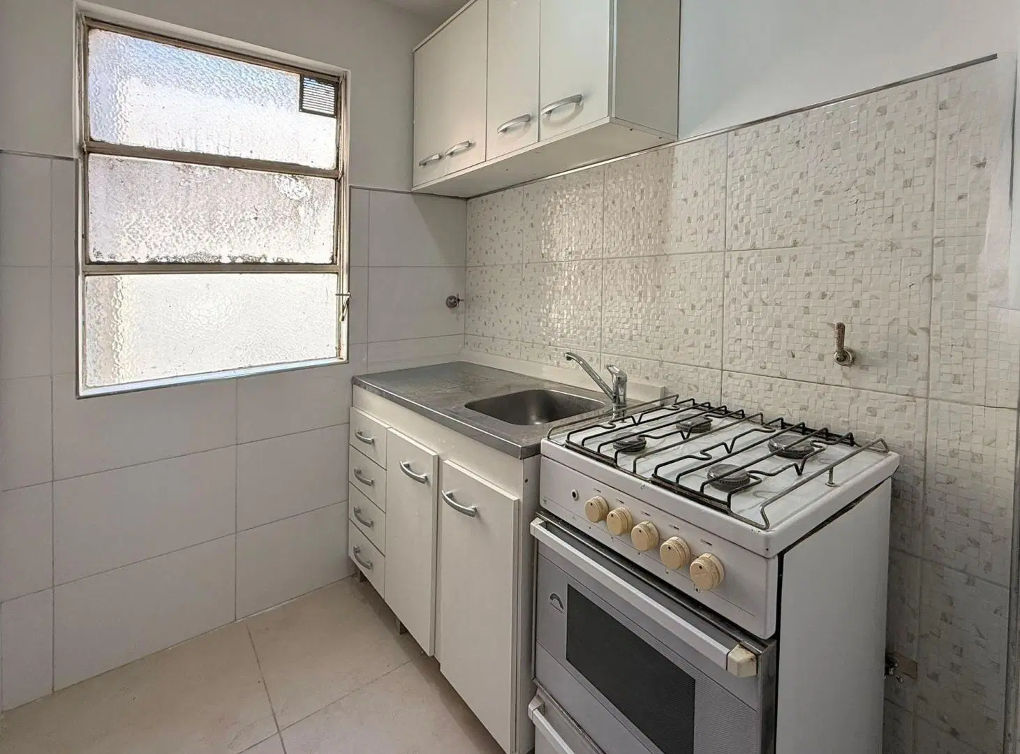 VENTA DEPTO 2 AMB -TORRE APTO PROFESIONAL-ALMAGRO 4