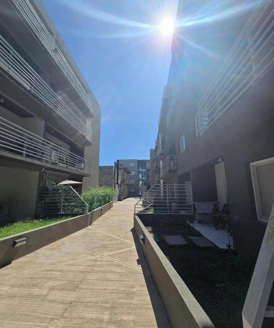 Venta Depto 2 Ambientes a estrenar Moreno 8