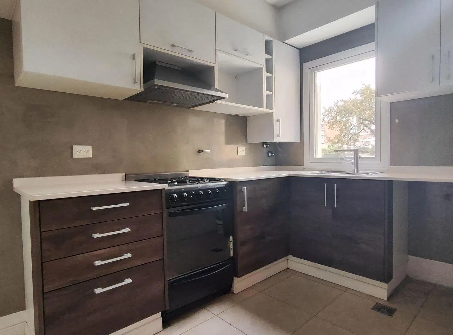 ALQUILER DPTO 2 AMB CASTELAR CENTRO $700.000 5
