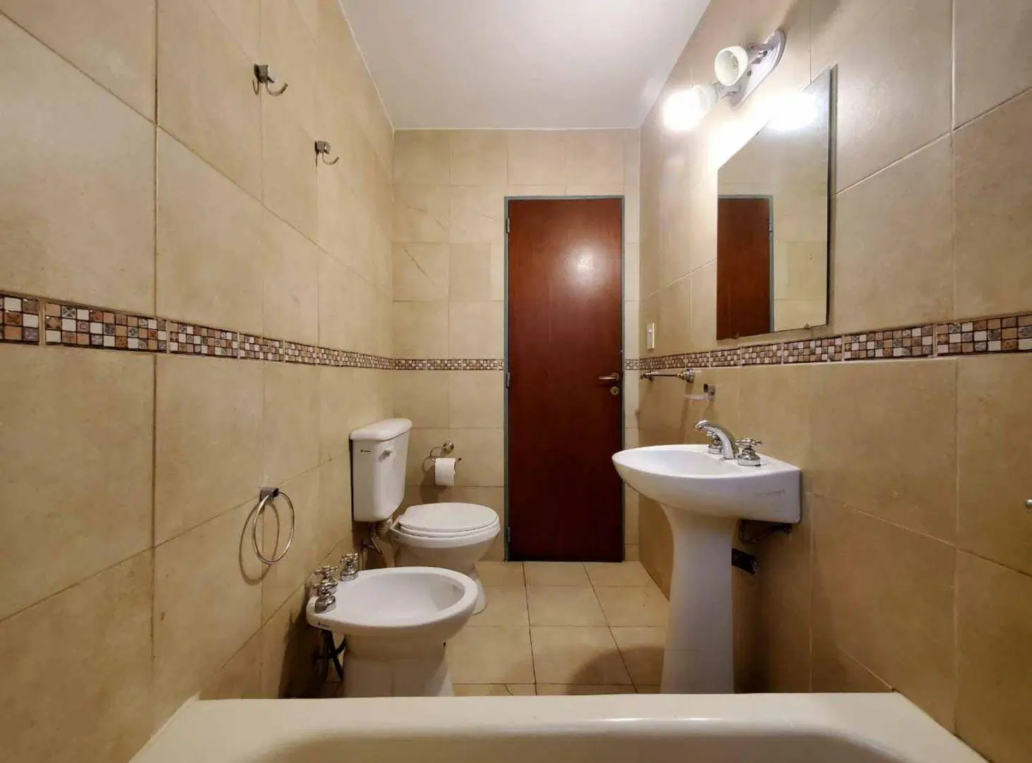 2 Amb con Patio Apto crédito a Metros de Av. Maipú 8