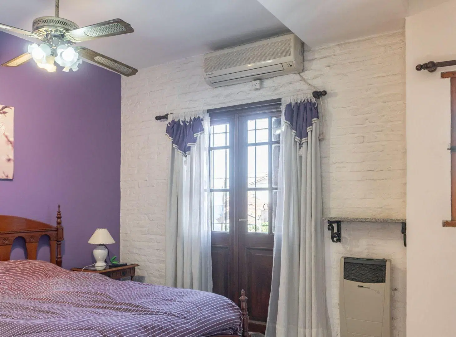 Venta hermosa Casa Financia 7 Ambientes Temperley 5