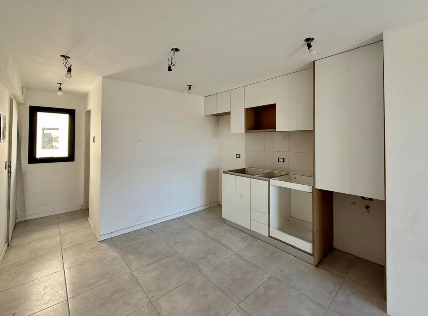 Foto de VENTA Depto Monoambiente - Pozo avanzado, imagen 1