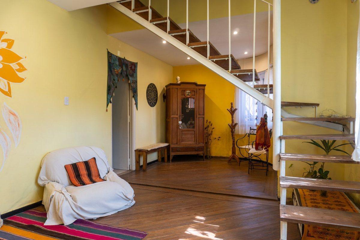 Foto de Casa de 4 dormitorios con jardín en Florida Mitre, imagen 4