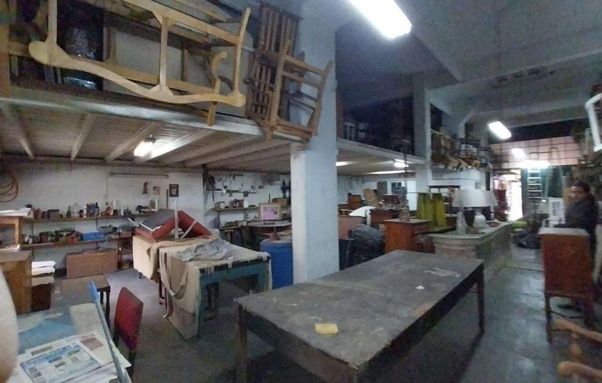 Foto de LOCAL CON SUBSUELO, ENTREPISO Y PATIO, imagen 5