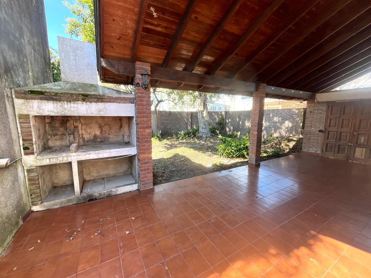 Foto de VENTA CASA QUILMES LOTE 209M/CUB 152M, imagen 1