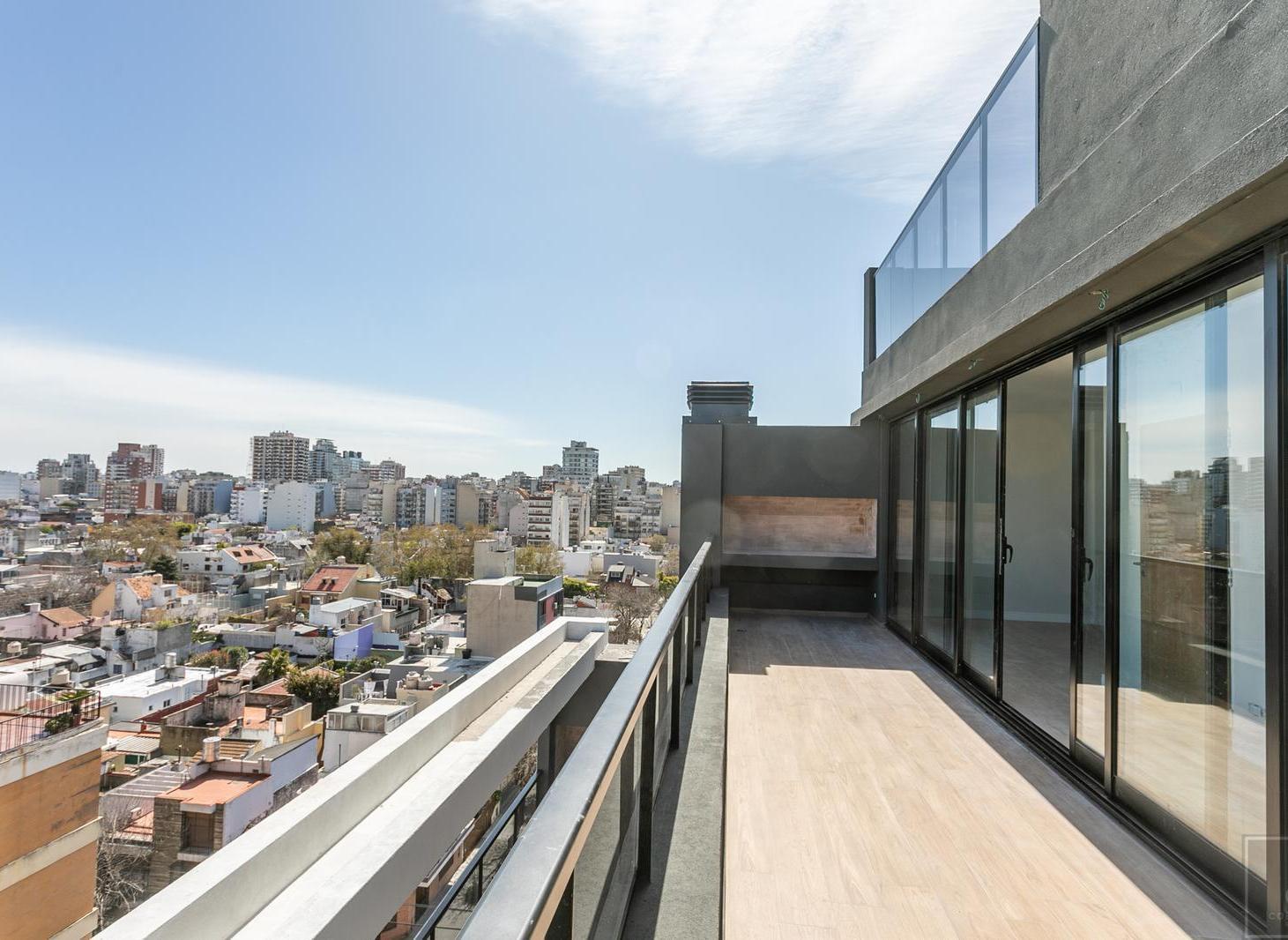 Venta piso 2 ambientes balcón y parrilla
