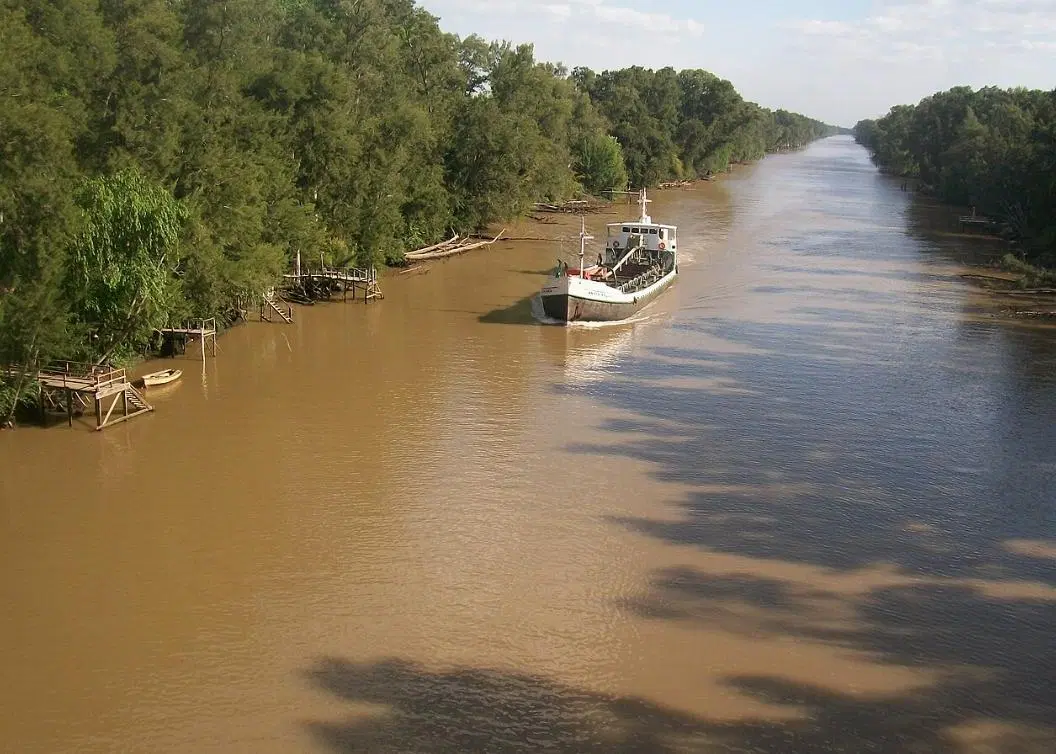Lote sobre Canal Arias próximo a dique Lujan -  Tigre 3