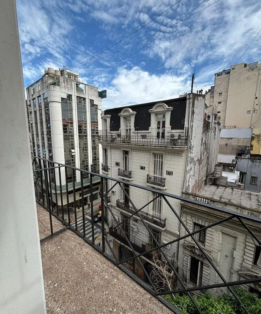 Oportunidad en Barrio Norte! Monoambientes Reciclados! 5