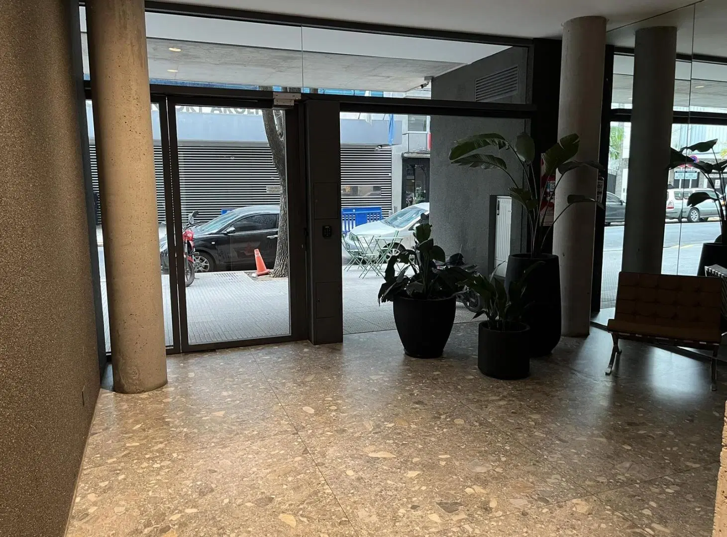 2 Ambientes Premium en Belgrano Chico · Suite   Vestidor · Balcón · Amenities · Full Amoblado 3