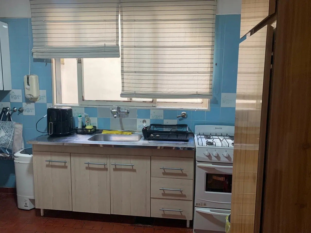 Venta 4 ambientes contrafrente en olivos!! 2