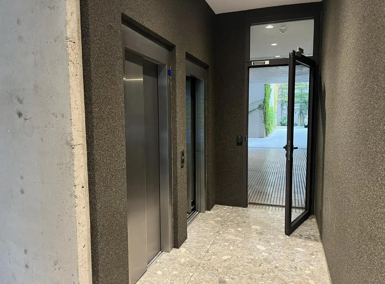 2 Ambientes Premium en Belgrano Chico · Suite   Vestidor · Balcón · Amenities · Full Amoblado 4