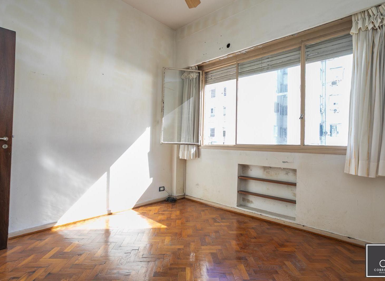 Foto de 4 AMBIENTES SEMIPISO BALCÓN APTO PROFESIONAL APTO CRÉDITO, imagen 3