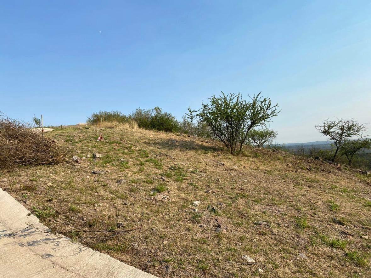TERRENO EN VENTA EN LA DESEADA COUNTRY