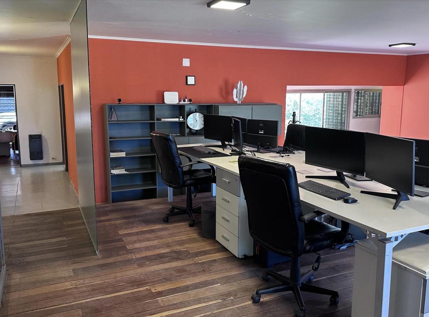Foto de CASA CERRO ALQUILER APTA OFICINA CON MOBILIARIO, imagen 3