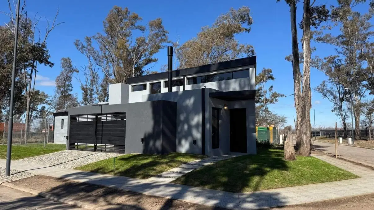 CASA ALQUILER NUEVO MALAGUEÑO 2 dormitorios + Playrrom 157 m2 cubiertos 2