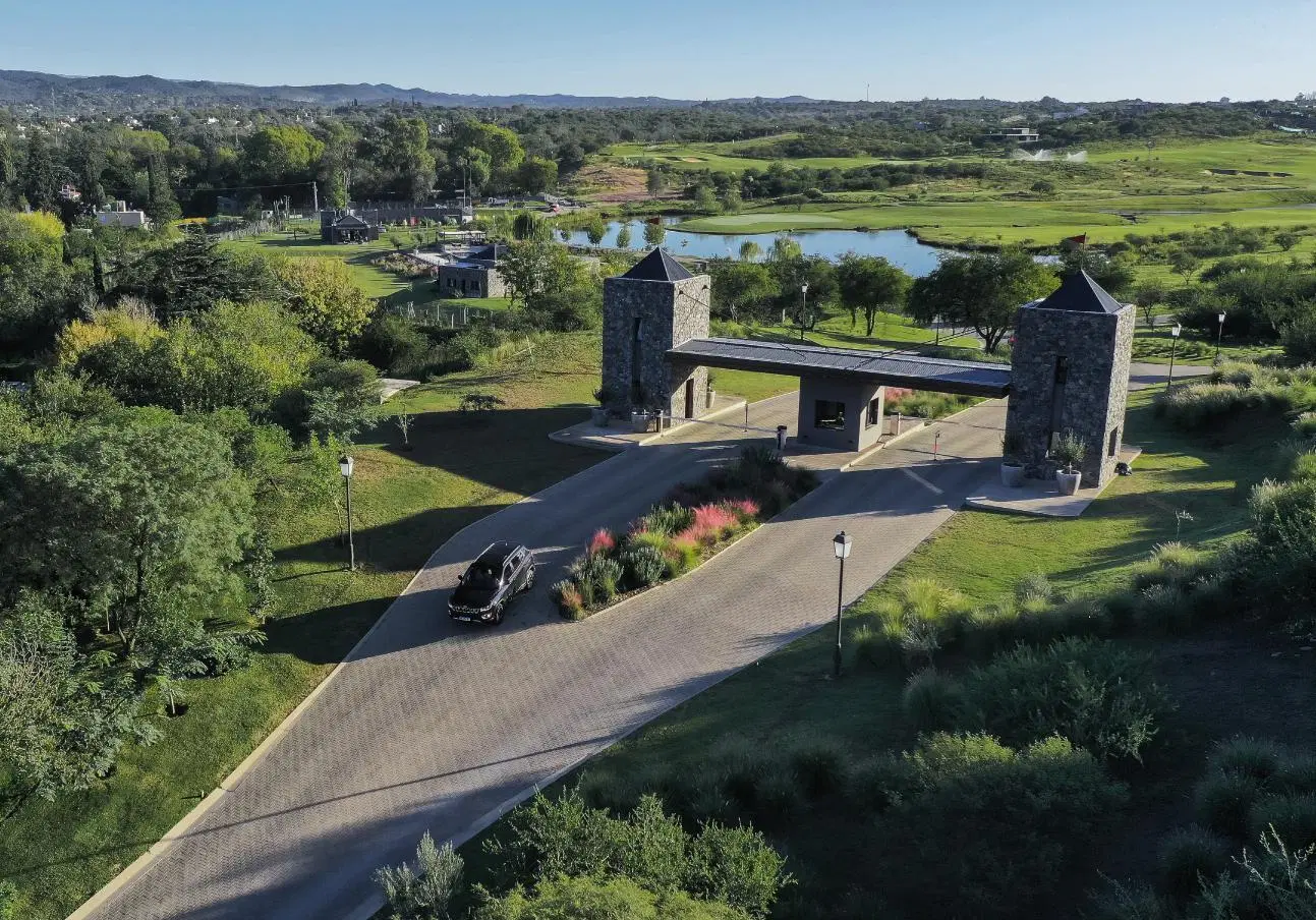 LOTE VENTA MENDIOLZA ESTANCIA EL TERRON 4