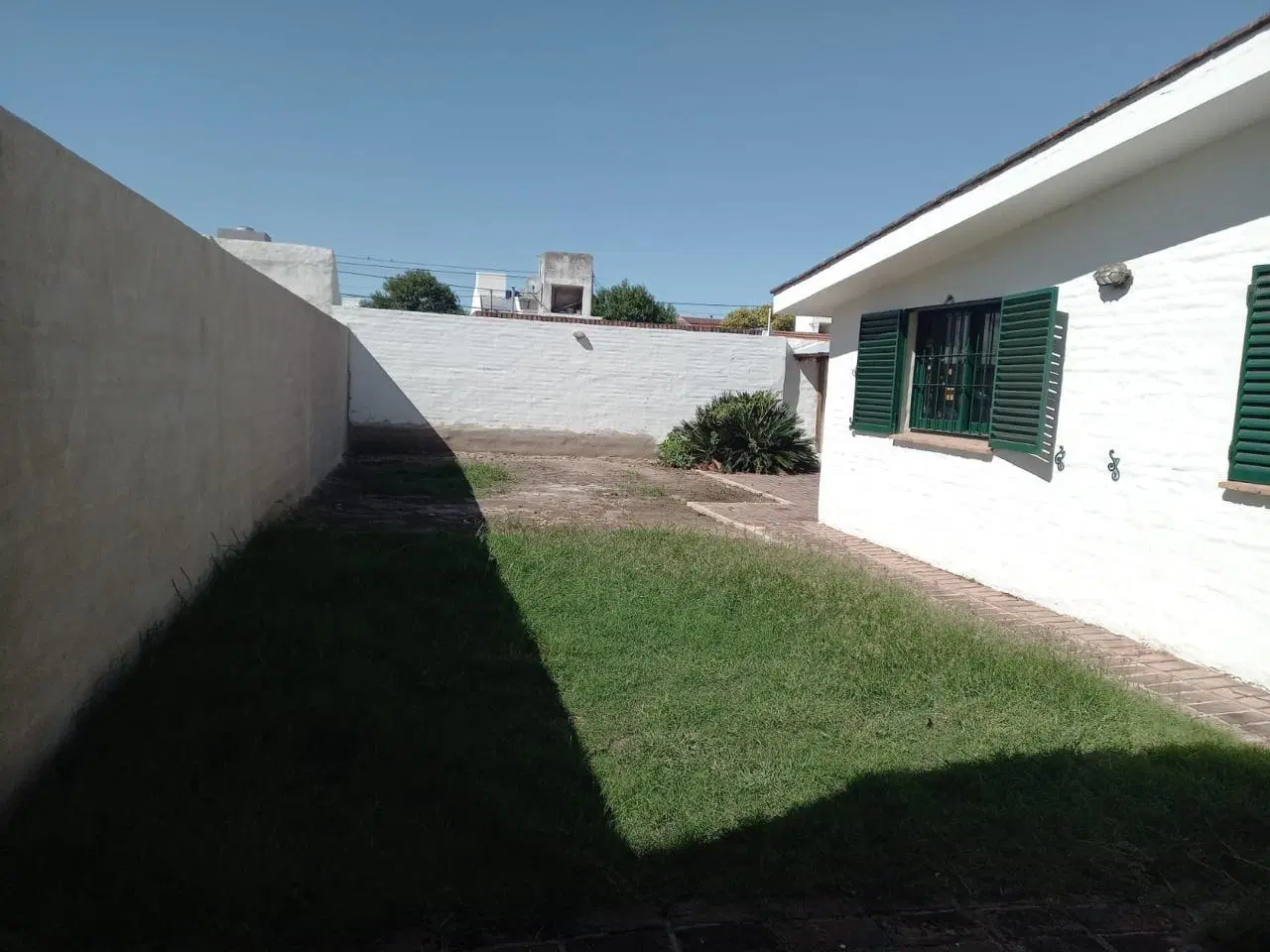 CASA VENTA BARRIO URCA Reciclar 350 m2 Terreno 155 m2 Cubiertos 3