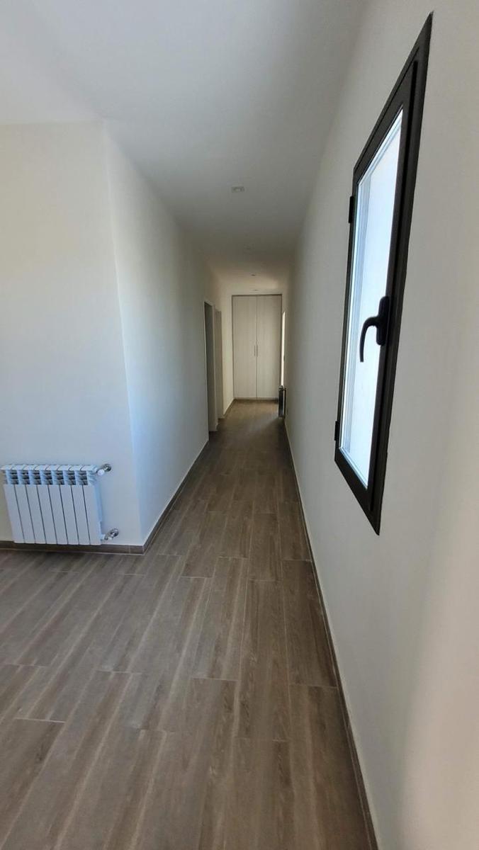 Increible Casa en Venta en Country La Cascada 5