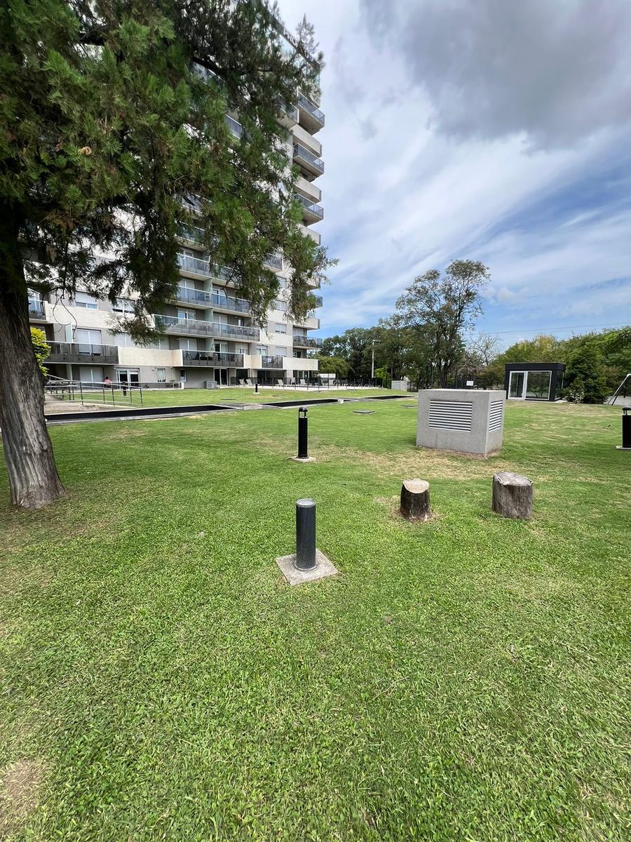 Departamento en Alquiler/venta en Opera Park! 2dorm Cochera Opcional 3