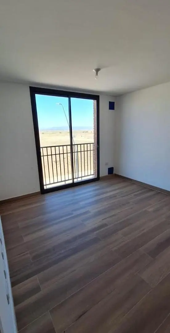 DEPARTAMENTO EN VENTA DE UN DORMITORIO EN MANANTIALES 2 5
