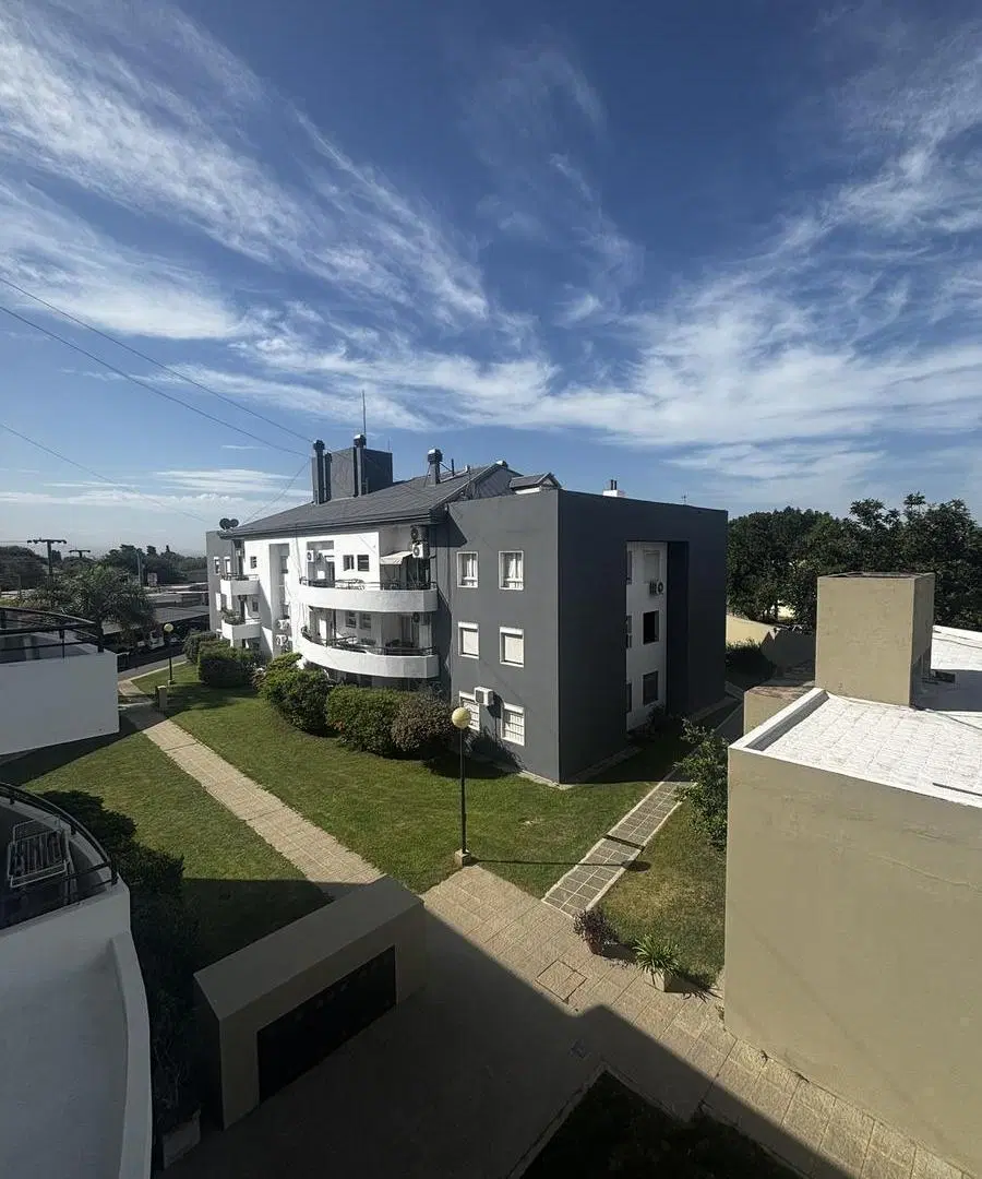 Departamento de 1 dormitorio con seguridad 24 hs 2