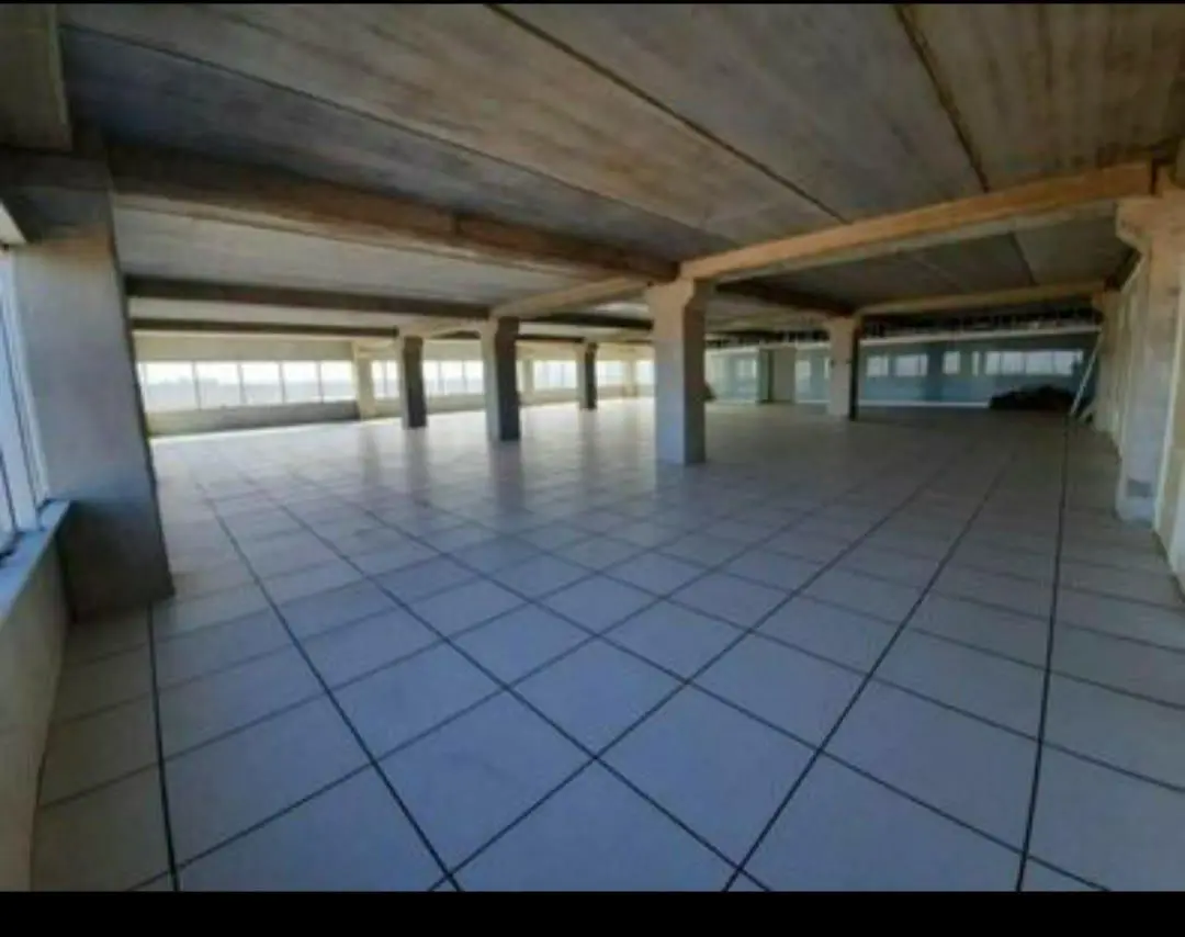 Oficina en Parque Empresarial Aeropuerto 70 M2 PROPIOS 3