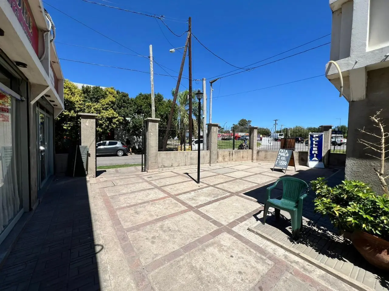 OPORTUNIDAD¡¡¡ LOCAL DE 45 M2 BARRIO JOSE IGNACIO DIAZ 2