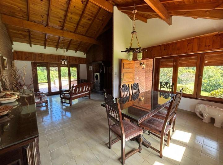Foto de Hipotesis: Chalet de 4 dorm, 4 baños compl. gran quincho, ga, imagen 3