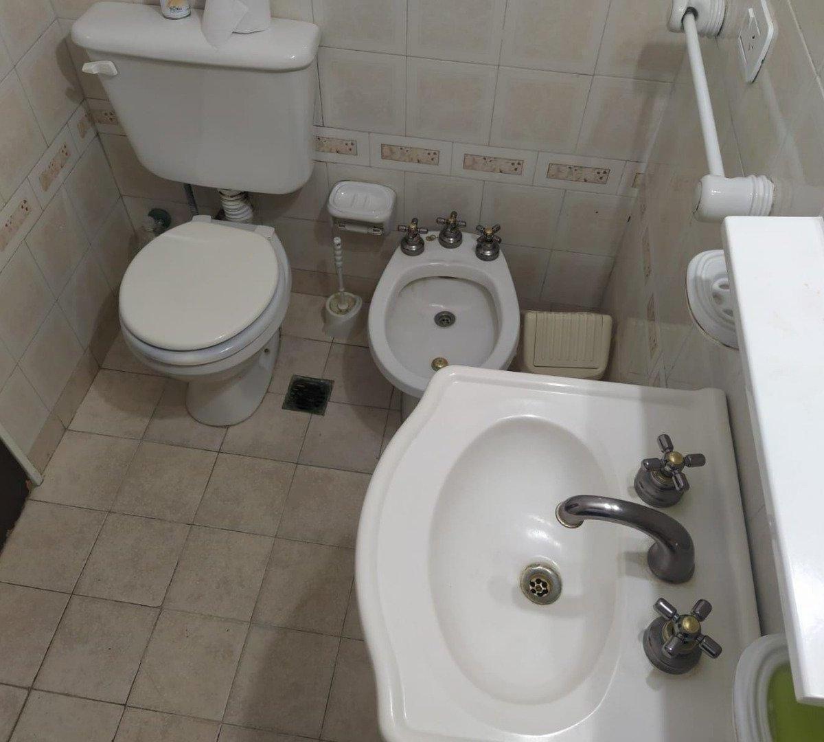 Foto de En venta: Departamento dos dormitorios con cochera, imagen 4
