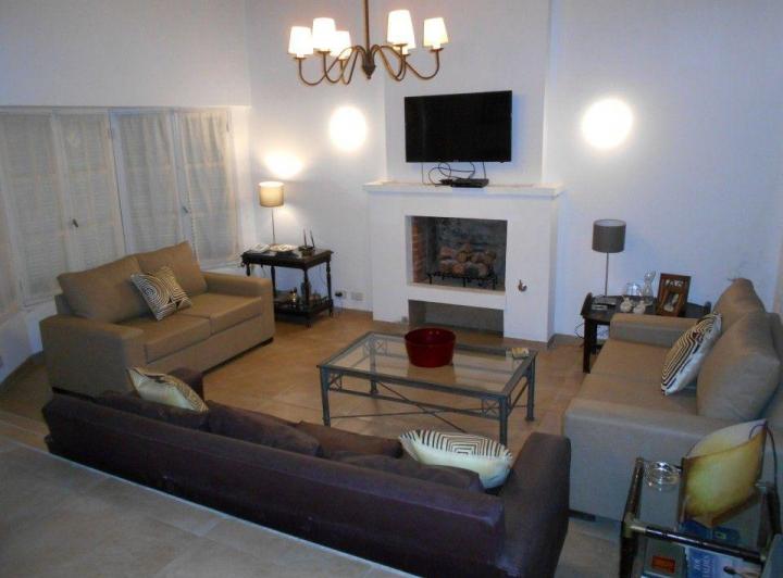 Foto de Casa 3 dormitorios. | Nautilus al 2500, imagen 3