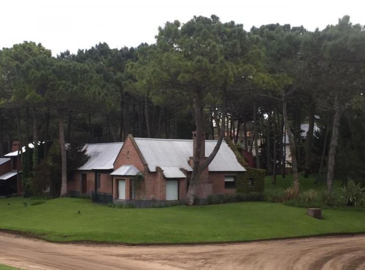 Casa 4 dormitorios. | Penélope Sur al 3800