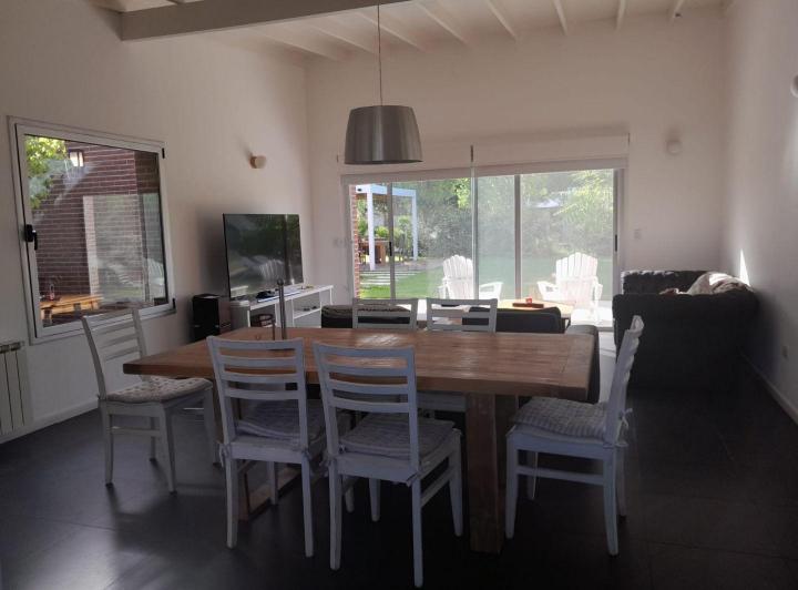 Foto de Casa 3 dormitorios. | Vulcano al 1300, imagen 2