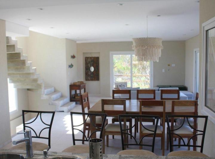 En Venta: Costa Esmeralda: Minimalista de 4 dorm, 3 baños co 1