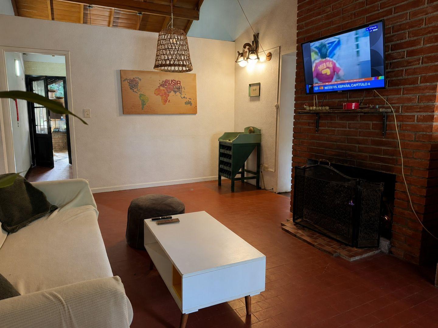 Casa 3 dormitorios. | Picaflores al 600