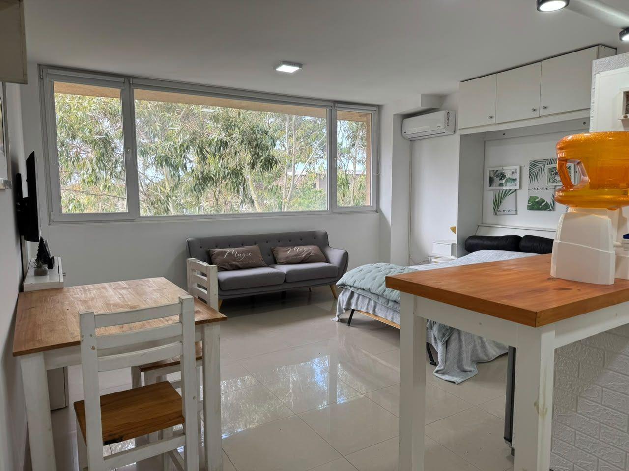 Foto de PROPIEDAD RESERVADA Departamento 1 ambiente. | - Av. Shaw al 300, imagen 4