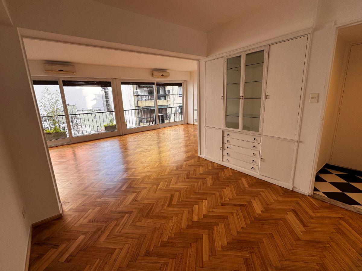 Foto de Alquiler departamento 4 ambientes, cochera fija y dependencia Belgrano, imagen 2
