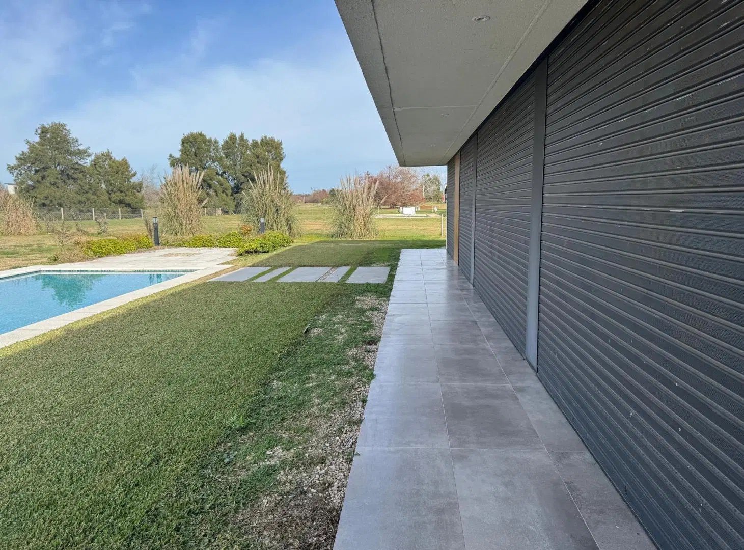 Hermosa Casa B° La Primavera Golf Carlos Keen 3