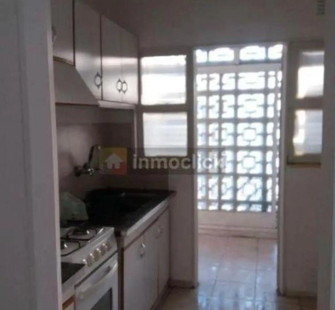 ZEBALLOS Ofrece en alquiler: Departamento, 2 dormitorios, Cochera, ubicado en calle San Rafael 131 p 2