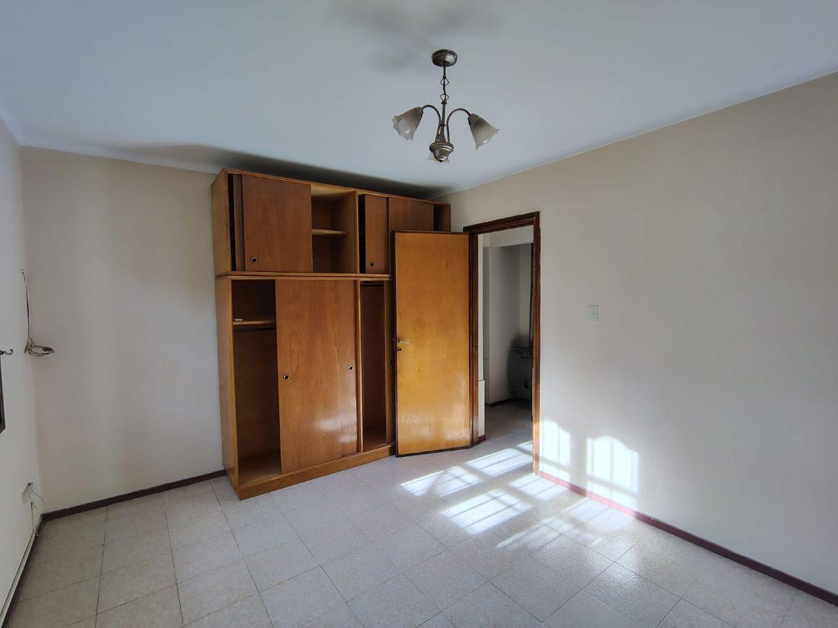 Foto de ZEBALLOS Alquila Casa de 3 dormitorios cochera doble en Guaymallén., imagen 4